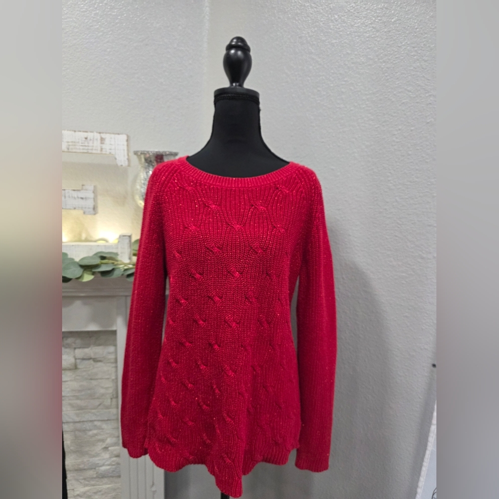 Liz Claiborne Red Crew Neck Sweater with Textured Pattern
